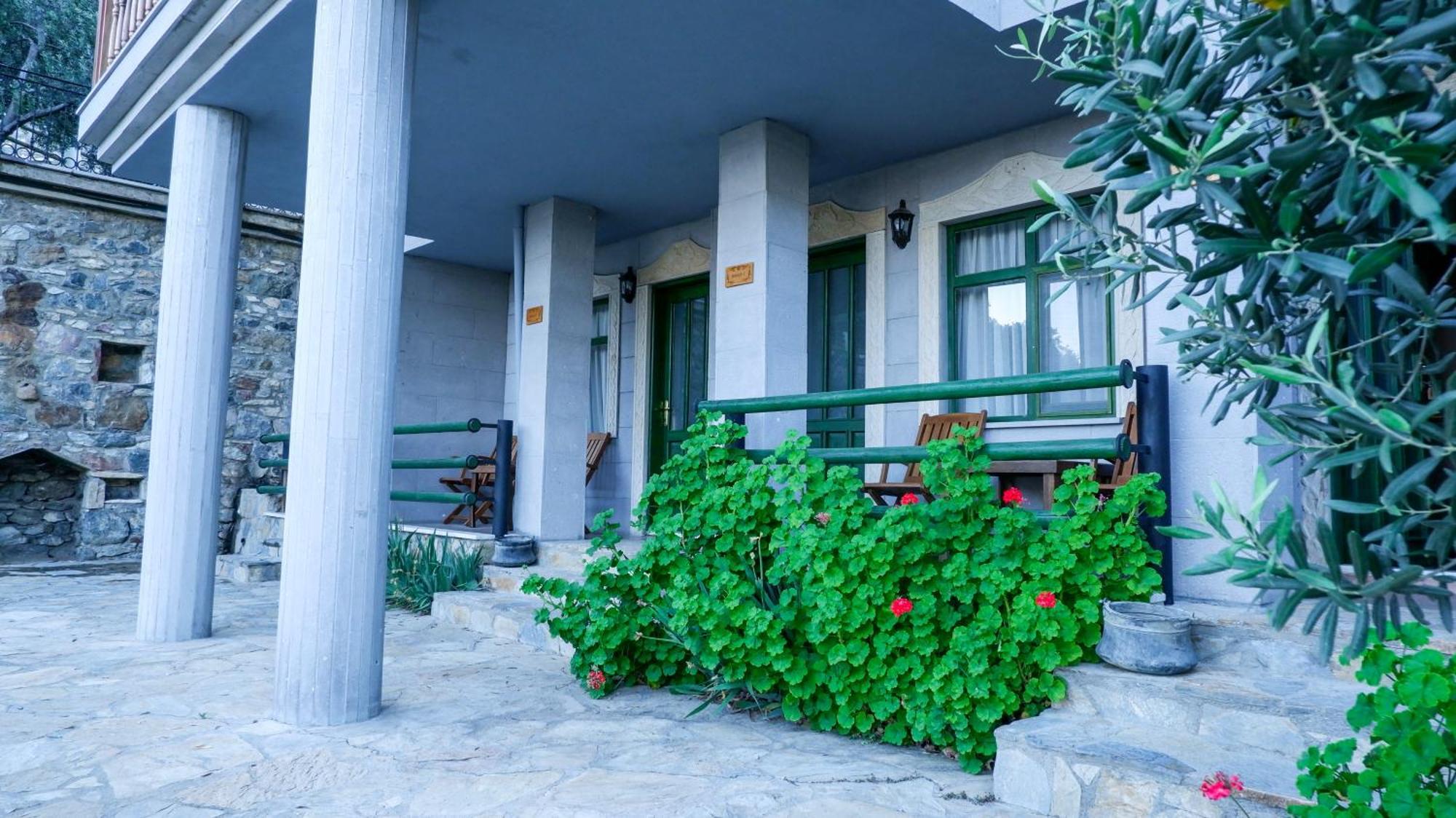 Kazdagi Atila Bey Konagi Hotel Ayvacik Exterior photo