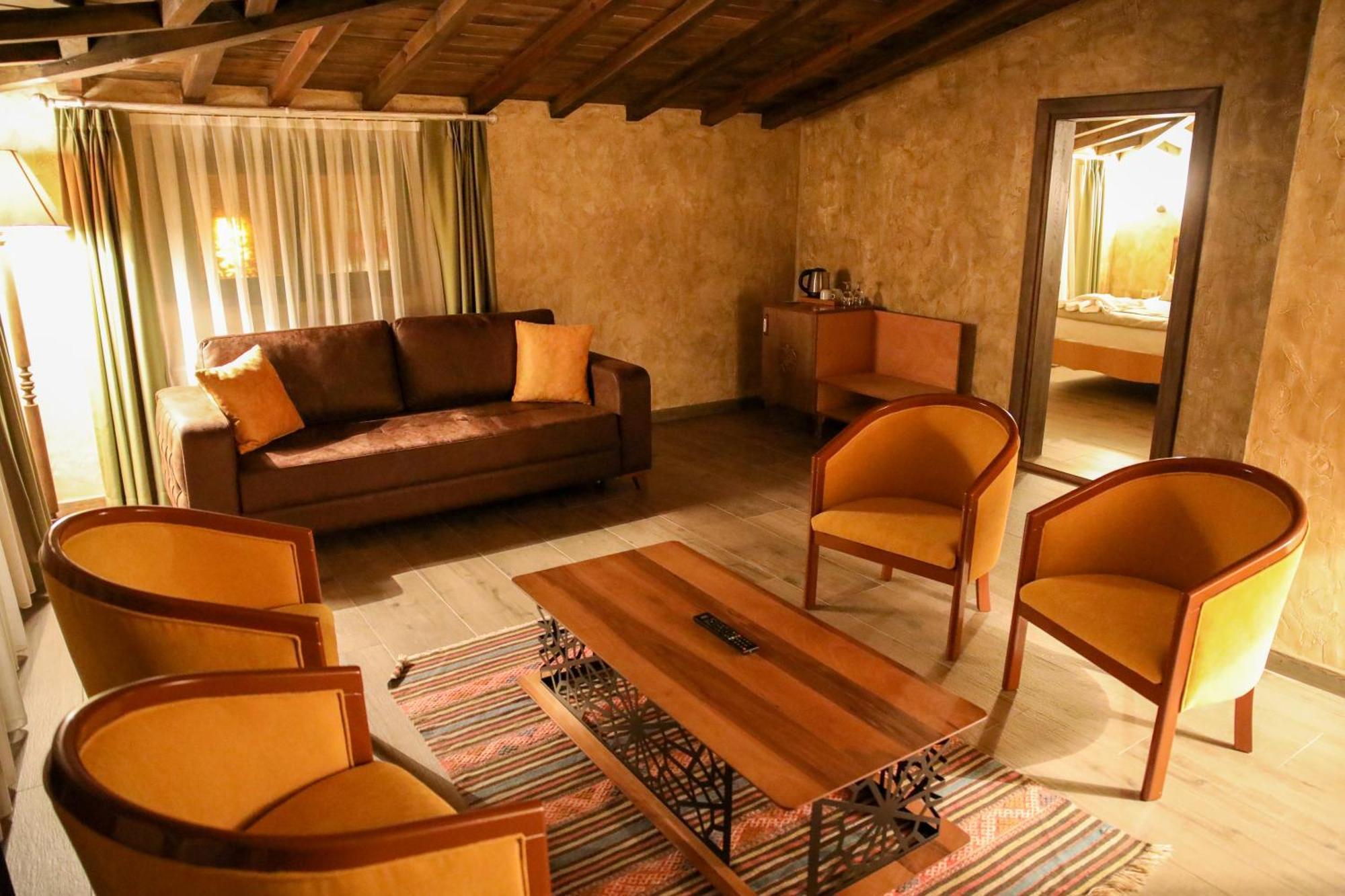 Kazdagi Atila Bey Konagi Hotel Ayvacik Exterior photo